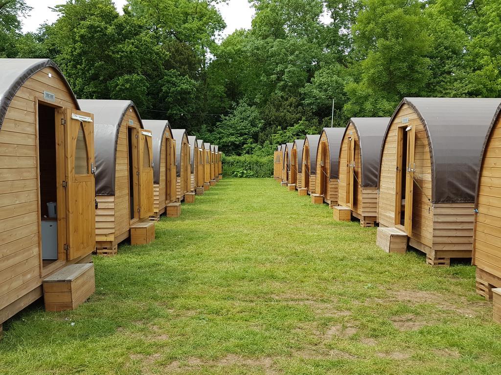 Suitehuts @ 银石 外观 照片